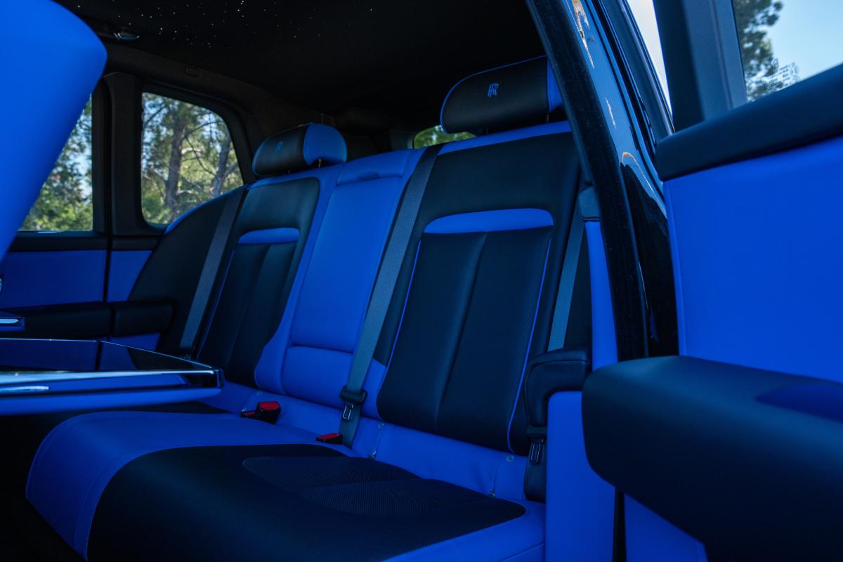 Rolls Royce Cullinan Series II Rental in Los Angeles Thumbnail 18