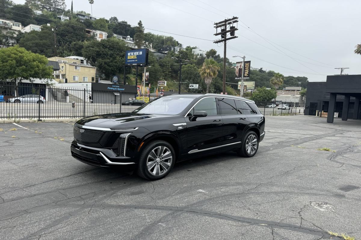 Cadilac EV Vistiq 900 E4 Thumbnail 4