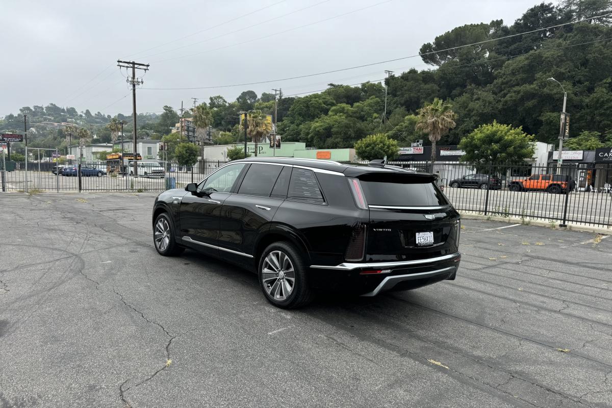 Cadilac EV Vistiq 900 E4 Thumbnail 6