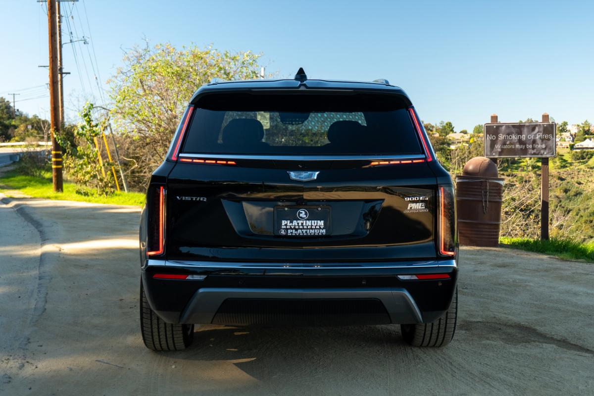 Chauffeur Driven Cadillac EV Vistiq 900 E4 Thumbnail 7