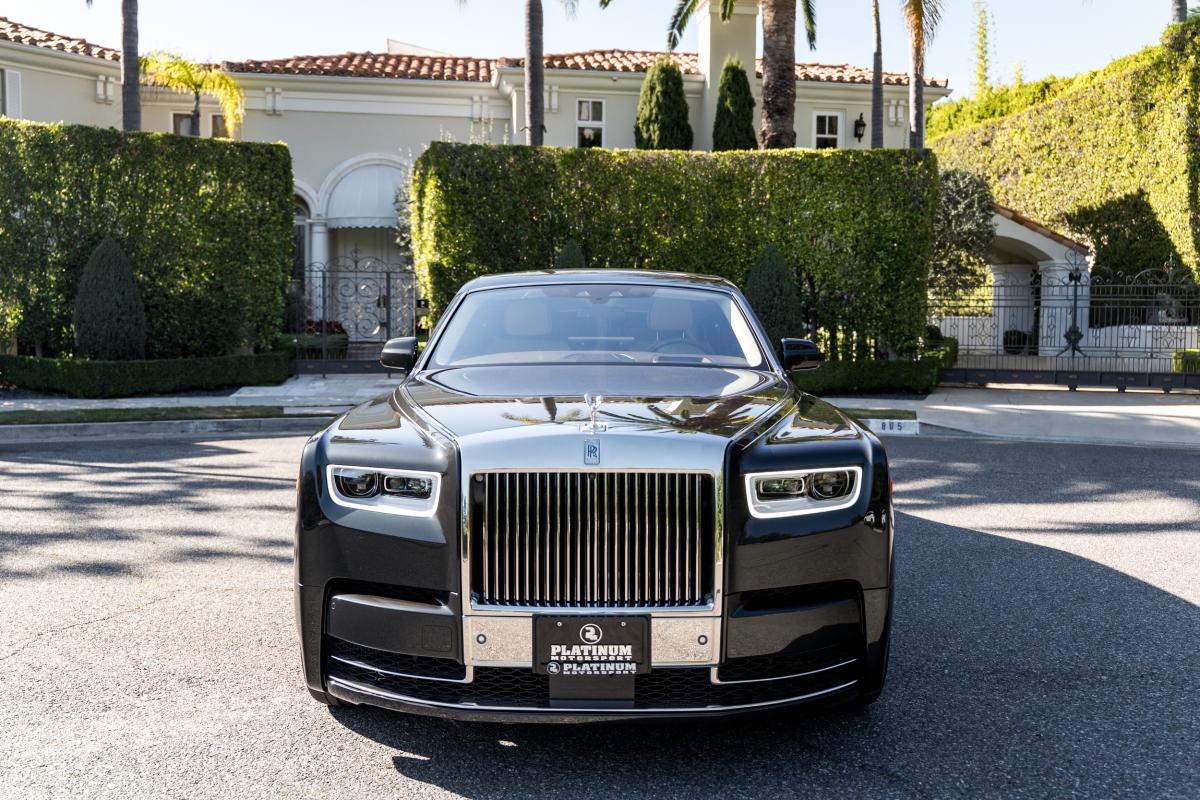 Chauffeur-Driven Rolls-Royce Phantom Series I Service in LA Thumbnail 2